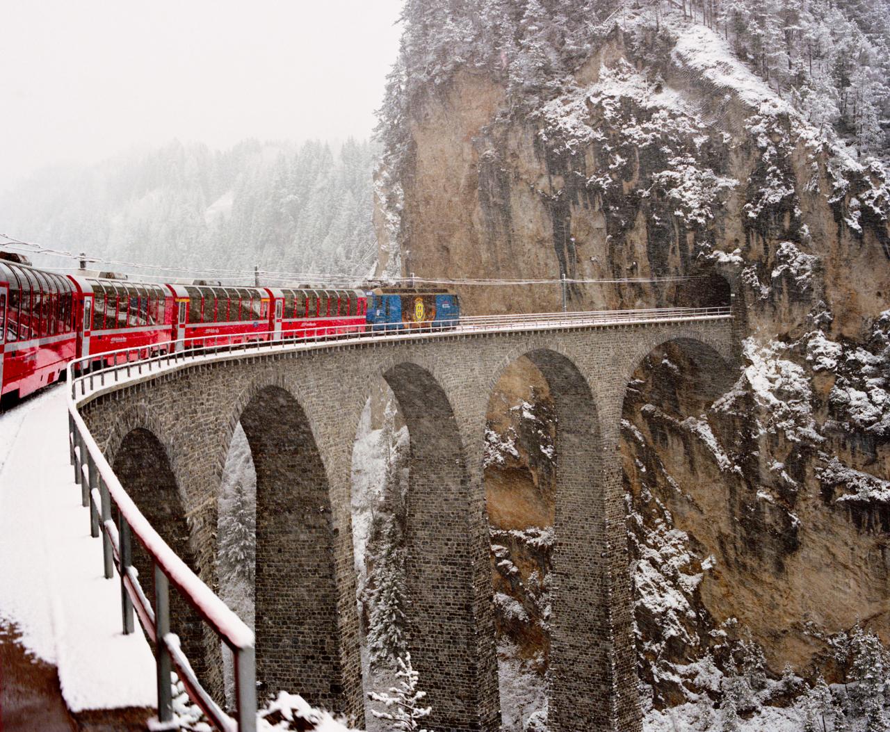 train entering tunnel